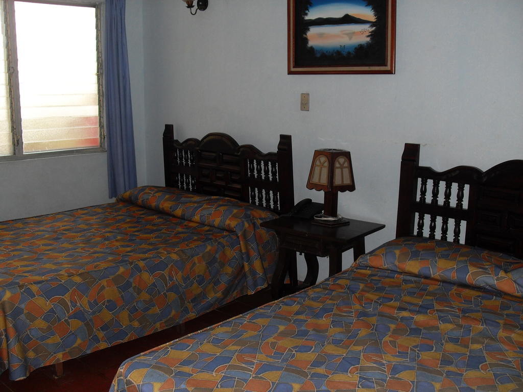Hotel Posada Koniapan Catemaco Room photo